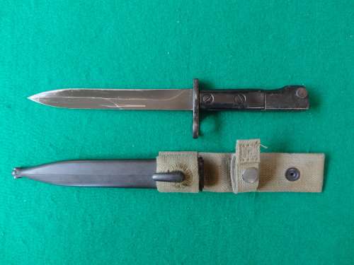SADF ISSUE UZI BAYONET WITH SCABBARD & FROG 17CM BLADE - ARMSCOR MANUFACTURE