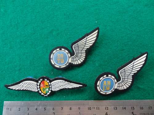 SAAF BREVETS PILOT , TOW OPERATOR & AIR HOSTESS - RUBBERISED
