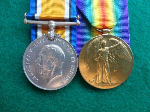 PAIR (COMPLETE) TO R ARENDSE - CAPE COLOURED LABOUR REGT. MIC INC. FRANCE 1/9/16 - 21/7/19