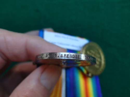 PAIR (COMPLETE) TO R ARENDSE - CAPE COLOURED LABOUR REGT. MIC INC. FRANCE 1/9/16 - 21/7/19