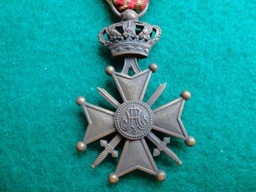 BELGIUM CROIX DE GUERRE 1914 / 1918 - A MARKED TO REAR FOR KING ALBERT