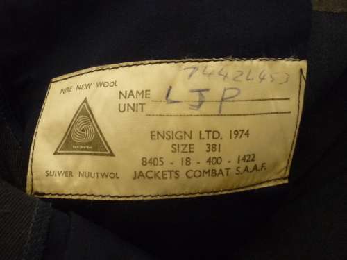SAAF PRE 1994 BATTLE / BUNNY JACKET SIDE 381 - DATED 1974