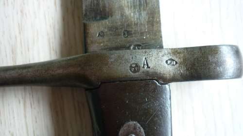 ITALIAN 1871/87 VETTERLI-VITALI OFFICIALLY 'SHORTENED' BAYONET - PLEASE SEE IMAGES