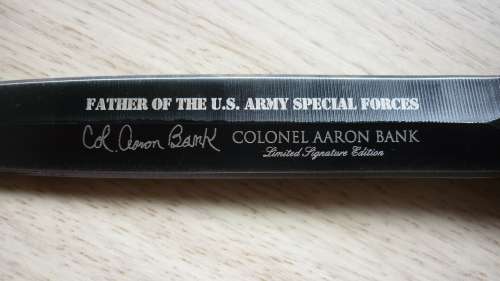 WW2 U.S. SPECIAL FORCES FIGHTING KNIFE-REPLICA-WITH FACSIMILE SIGNATURE COL. A BANKS-SEE DESCRIPTION