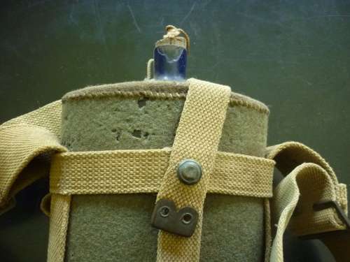 WORLD WAR ONE PATTERN 08 WATER BOTTLE- COBALT BLUE ENAMEL WITH CORRECT BROAD WEBB CARRIER- SCARCE