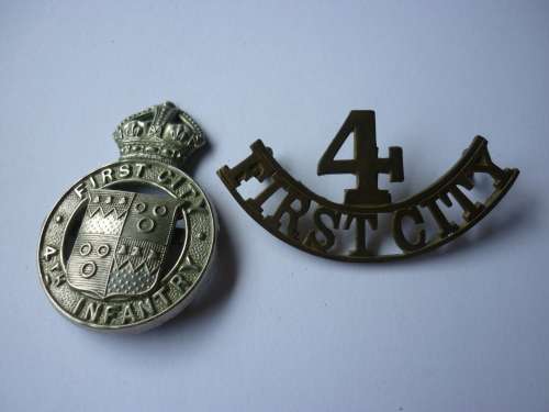 FIRST INFANTRY - 4TH INFANTRY UNTIL 1932 - CAP AND SHOULDER TITLE - ALL LUGS INTACT