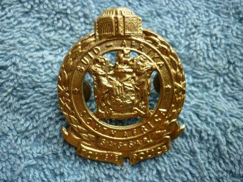 SA RAILWAY POLICE CAP BADGE - 2 SCREW POSTS - GILDED