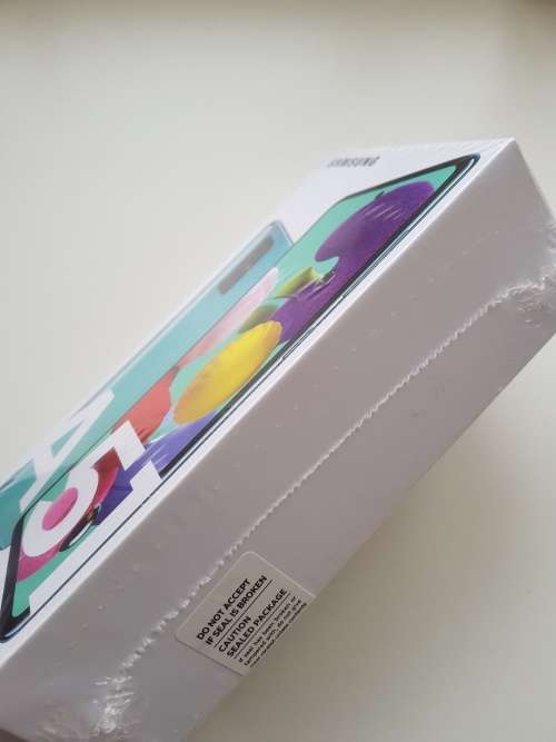 Samsung Galaxy A51 Dual Sim Blue - BRAND NEW - FURTHER REDUCED PRICE