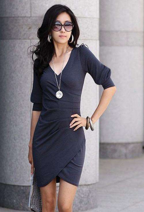 STYLISH Grey / Black / Cream Dress Small Medium 30 32 **FREE SHIPPING**