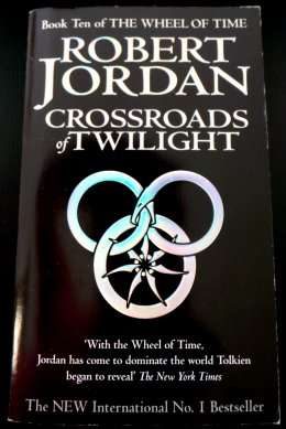 Crossroads of Twilight by ROBERT JORDAN - Very Thick Paperback - Book in Neat Condition***