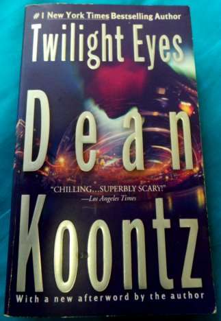 Twilight Eyes by DEAN R. KOONTZ - Softcover - Book in Well-Kept Condition***