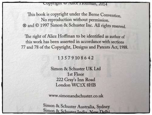 ALICE HOFFMAN - The Museum of Extraordinary Things - SimonandSchuster Paperback - NEW*