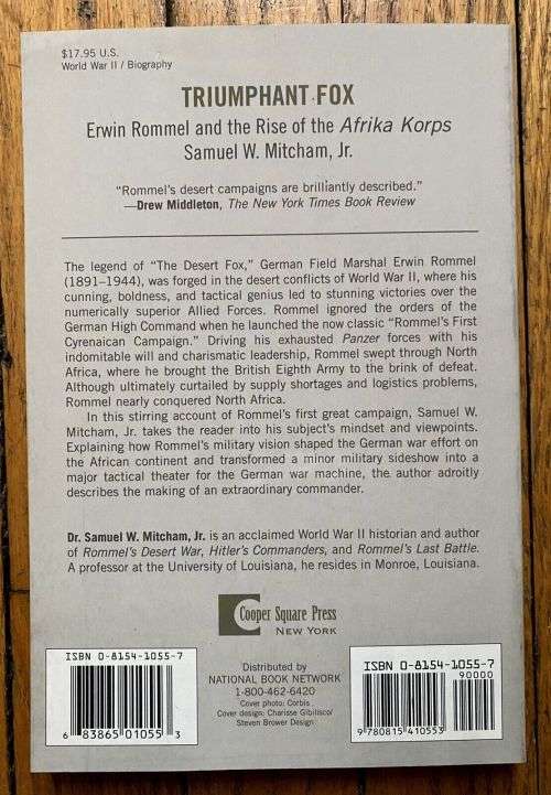 Sameul Mitcham: Triumphant Fox: Erwin Rommel & Afrika Korps - Softcover - Very Good Condition