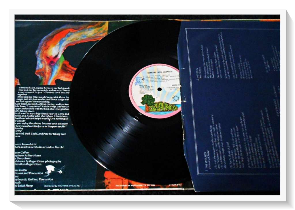 URIAH HEEP - Demons & Wizards - ISLAND RECORDS - Condition: Cover/Sleeve: Fair  Record: Very Good*