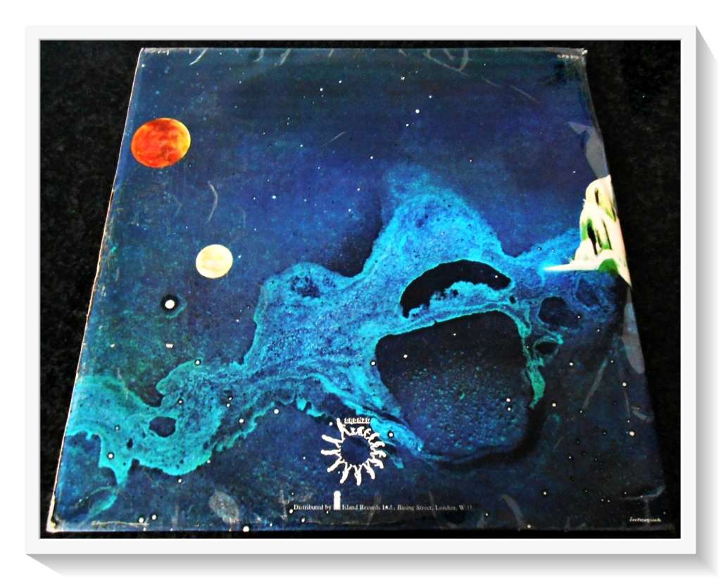 URIAH HEEP - Demons & Wizards - ISLAND RECORDS - Condition: Cover/Sleeve: Fair  Record: Very Good*