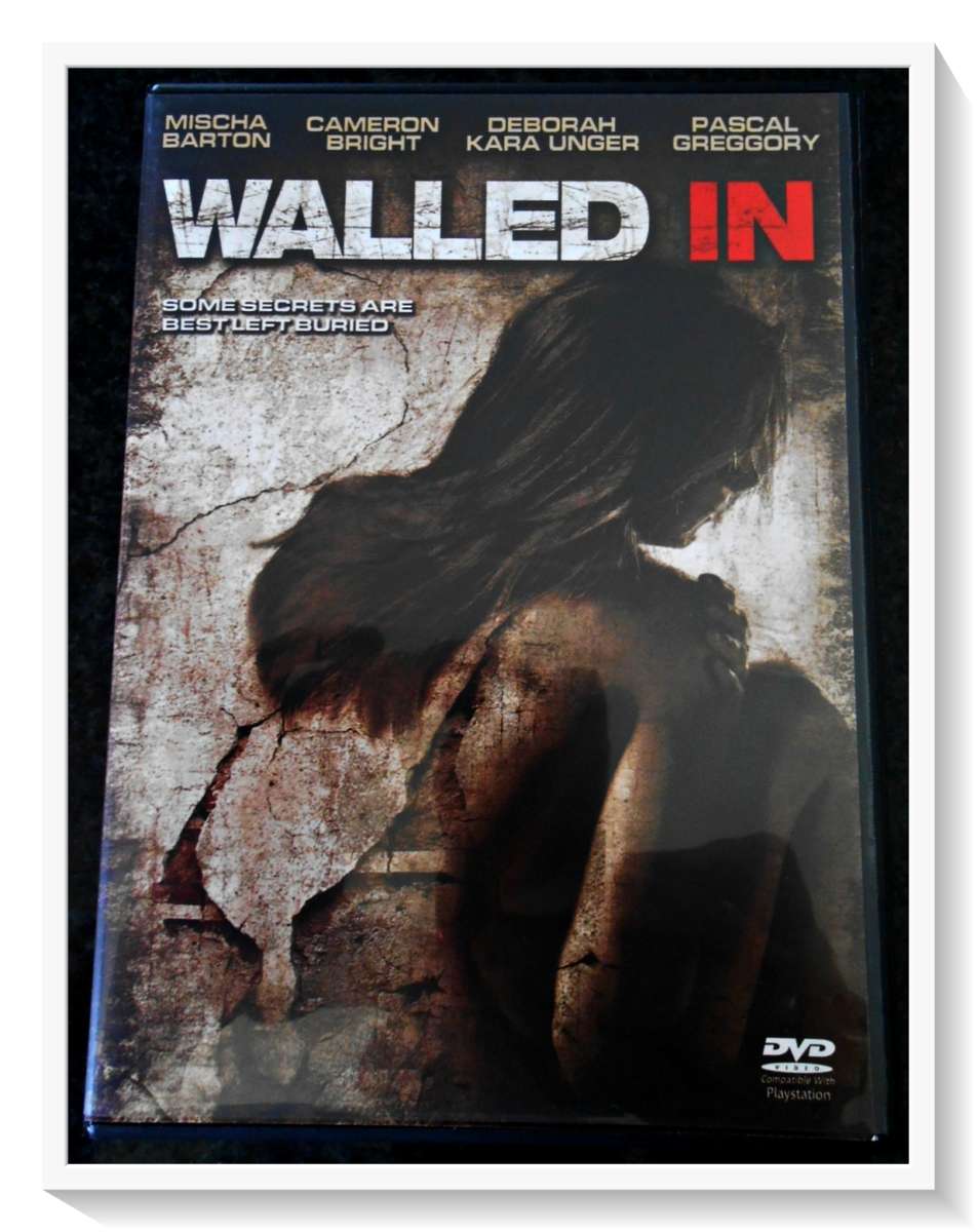 WALLED IN - 2009 - DVD - HORROR - Condition: LIKE NEW*