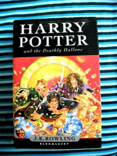 Harry Potter and the Deathly Hallows by J.K. Rowling (Very Good Condition Hardcover)