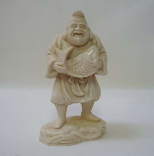 VINTAGE JAPANESE IVORINE OKIMONO NETSUKE FIGURINE
