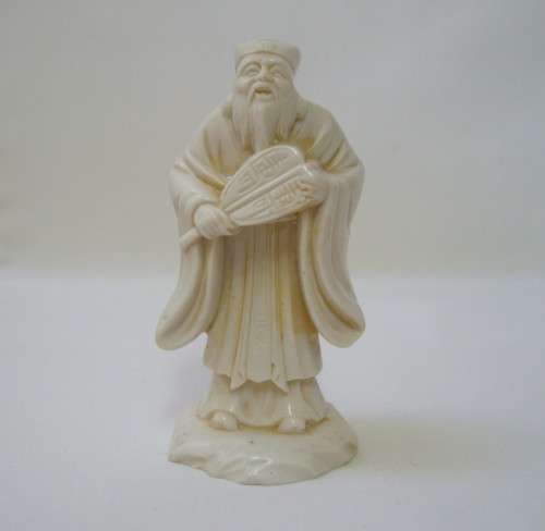 VINTAGE JAPANESE IVORINE OKIMONO NETSUKE FIGURINE