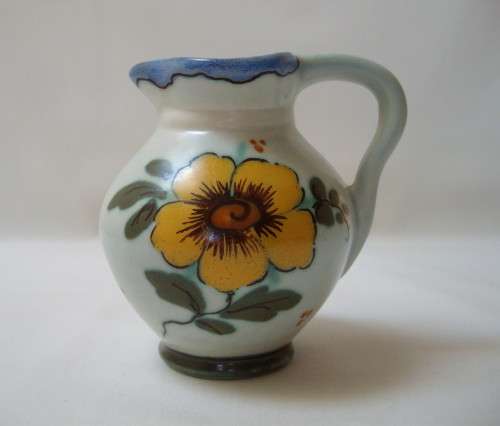 VINTAGE KONINKLIJKE PLATEELBAKKERIJ ZUID-HOLLAND GOUDA SMALL JUG VASE c1950's