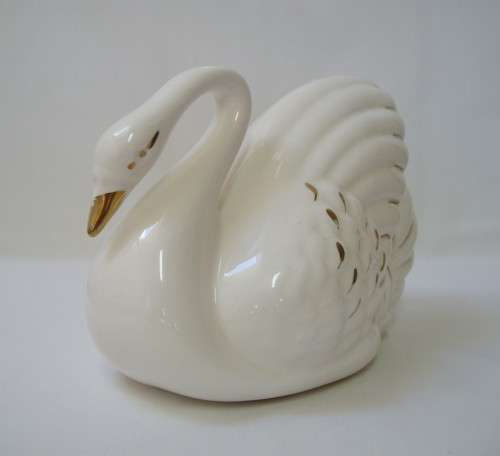 VINTAGE GLAZED CERAMIC SWAN FIGURINE
