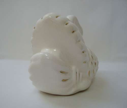 VINTAGE GLAZED CERAMIC SWAN FIGURINE