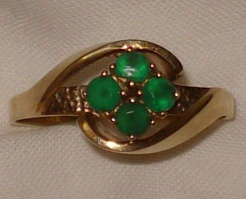 VINTAGE 9ct GOLD & FAUX EMERALD LADIES DRESS RING c1970's