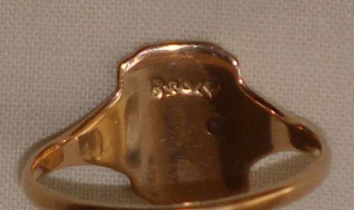 VINTAGE 9ct GOLD SIGNET RING c1950's