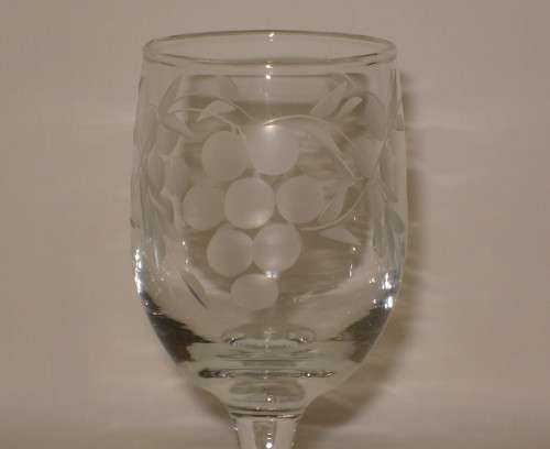 SIX VINTAGE FRENCH GRAPE PATTERN SHERRY GLASSES