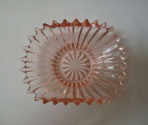 VINTAGE PINK GLASS SWEET BOWL