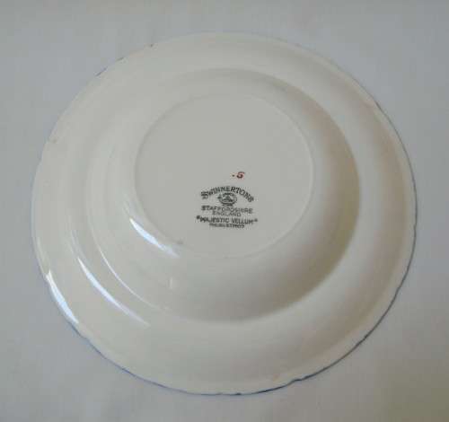 VINTAGE SWINNERTON'S 'MAJESTIC VELLUM' 23cm SOUP PLATE c1942+