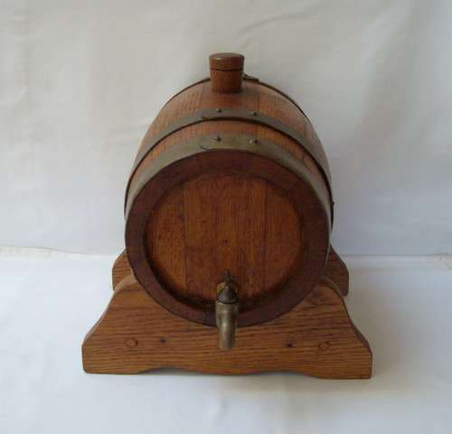 VINTAGE OAK WINE BARREL & STAND