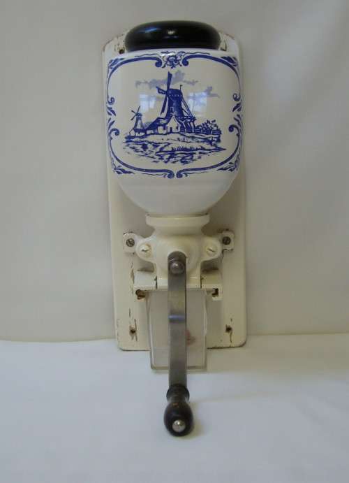 VINTAGE WEST GERMAN ZASSENHAUS MODEL 865 DELFT-STYLE COFFEE MILL c1970's
