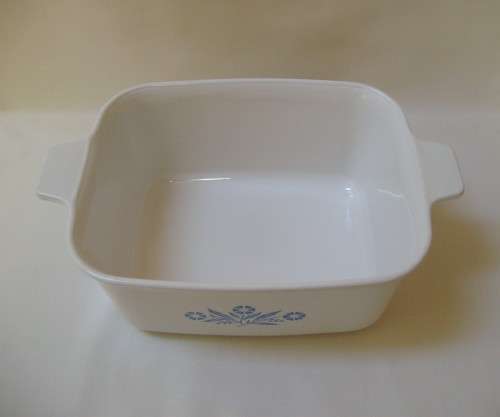 CORNING WARE BLUE CORNFLOWER MODEL P-4-B 7in X 5 1/2in X 3in CASSEROLE DISH - No Cover!!!