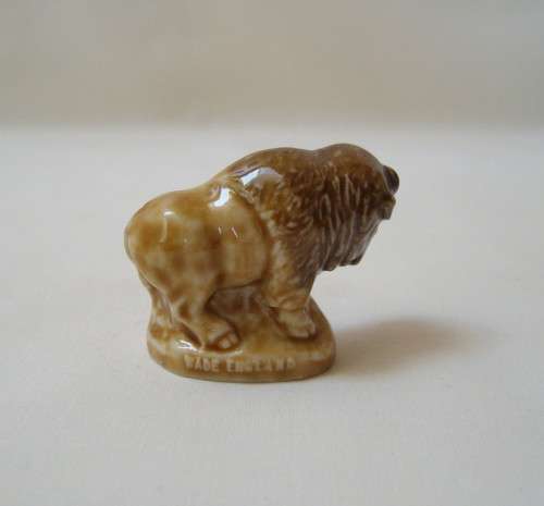 WADE WHIMSIE ~ BISON