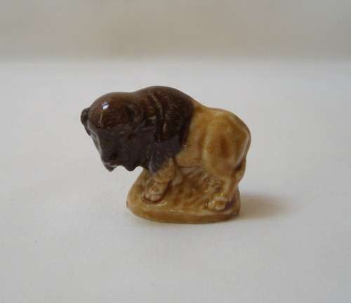 WADE WHIMSIE ~ BISON