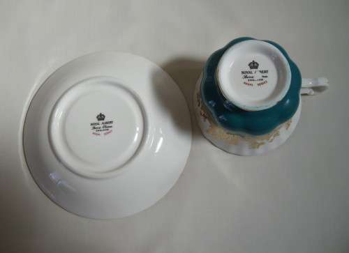 VINTAGE SET OF SIX ROYAL ALBERT 'REGAL SERIES' MULTI-COLOURED DUO'S c1970's