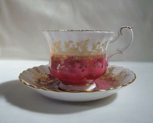 VINTAGE SET OF SIX ROYAL ALBERT 'REGAL SERIES' MULTI-COLOURED DUO'S c1970's