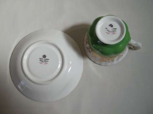 VINTAGE SET OF SIX ROYAL ALBERT 'REGAL SERIES' MULTI-COLOURED DUO'S c1970's