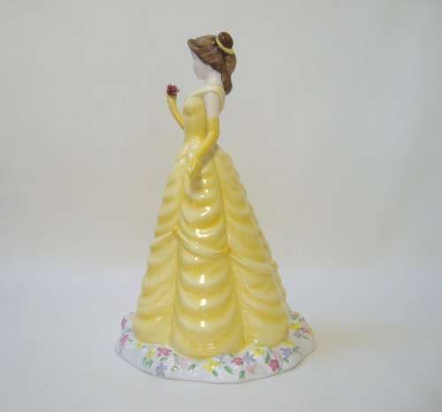 WALT DISNEY SHOWCASE COLLECTION by ROYAL DOULTON 'DISNEY PRINCESSES ~ BELLE' DP3 FIGURINE c2005