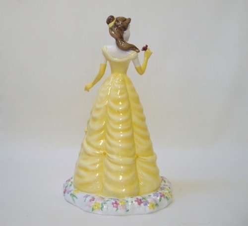 WALT DISNEY SHOWCASE COLLECTION by ROYAL DOULTON 'DISNEY PRINCESSES ~ BELLE' DP3 FIGURINE c2005