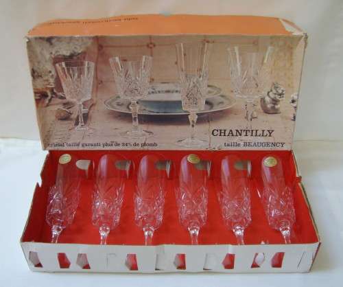 SET OF SIX VINTAGE FRENCH CRISTAL D'ARQUES CHANTILLY LEAD CRYSTAL CHAMPAGNE FLUTES