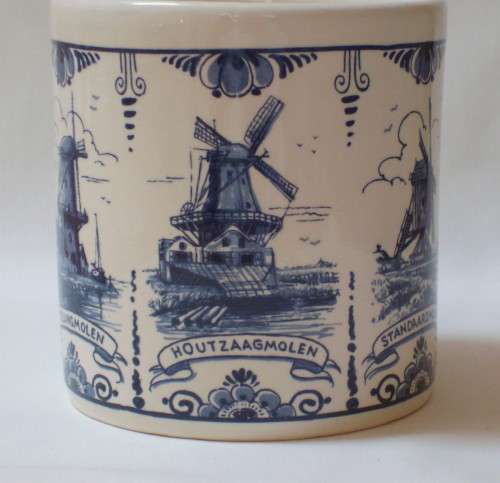 VINTAGE CROWN DELFT BLUE 'WINDMILLS' CANISTER & COVER