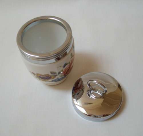 VINTAGE ROYAL WORCESTER EGG CODDLER