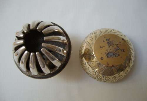 VINTAGE INDIAN BRASS TIBETAN BUDDHIST CLAW BELL & BOWL