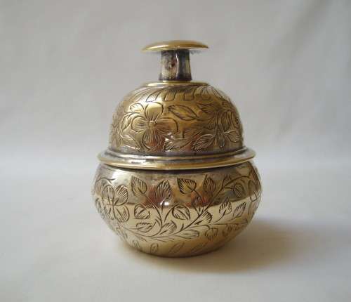 VINTAGE INDIAN BRASS TIBETAN BUDDHIST CLAW BELL & BOWL