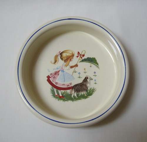 TWO VINTAGE RHODESIAN WILLSGROVE WARE POTTERY NURSERY WARE PORRIDGE BOWLS