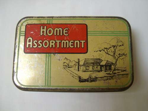VINTAGE BEACON'S HOME ASSORTMENT SWEETS TIN