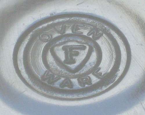 VINTAGE RETRO AMERICAN FEDERAL OVEN WARE MILK GLASS 20cm MIXING BOWL c1960s