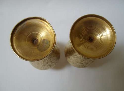 PAIR OF VINTAGE INDIAN BRASS 15.5cm VASES